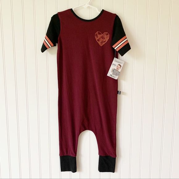 Rags to Raches Other - Rags To Raches Geo Heart Maroon Romper NWT